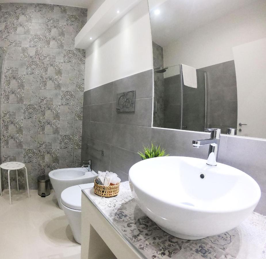 Home Catania Dante Accommodations Экстерьер фото