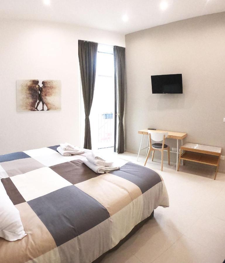 Home Catania Dante Accommodations Экстерьер фото