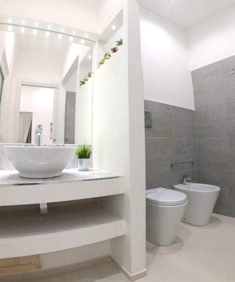 Home Catania Dante Accommodations Экстерьер фото