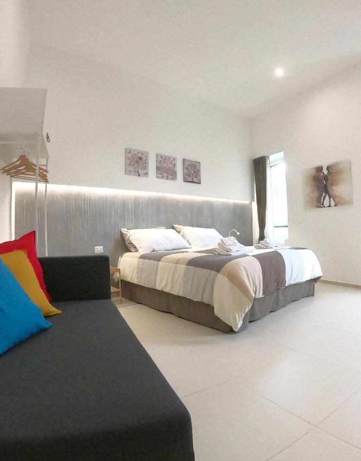 Home Catania Dante Accommodations Экстерьер фото
