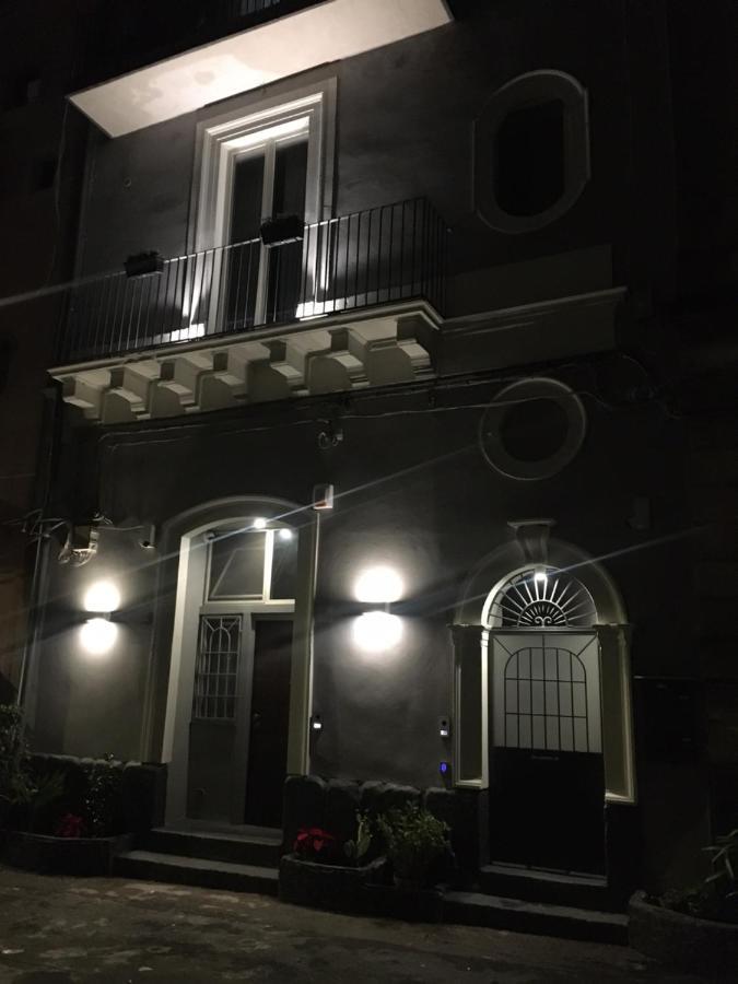 Home Catania Dante Accommodations Экстерьер фото