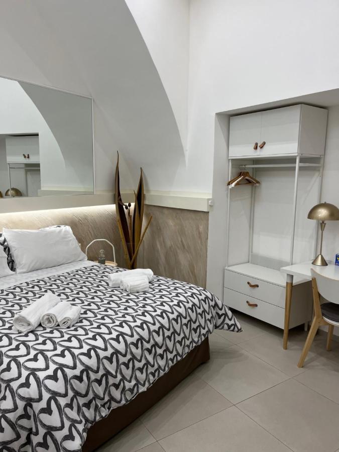 Home Catania Dante Accommodations Экстерьер фото