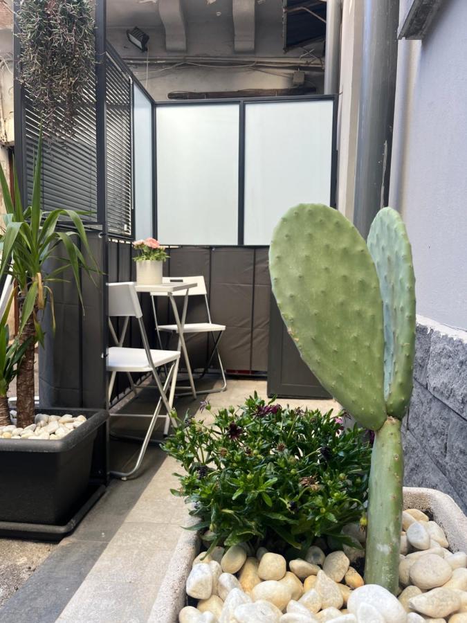 Home Catania Dante Accommodations Экстерьер фото